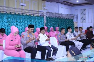 Khitanan Massal Polres Langkat Wujud Kepedulian Nyata di Hari Bhayangkara ke-79